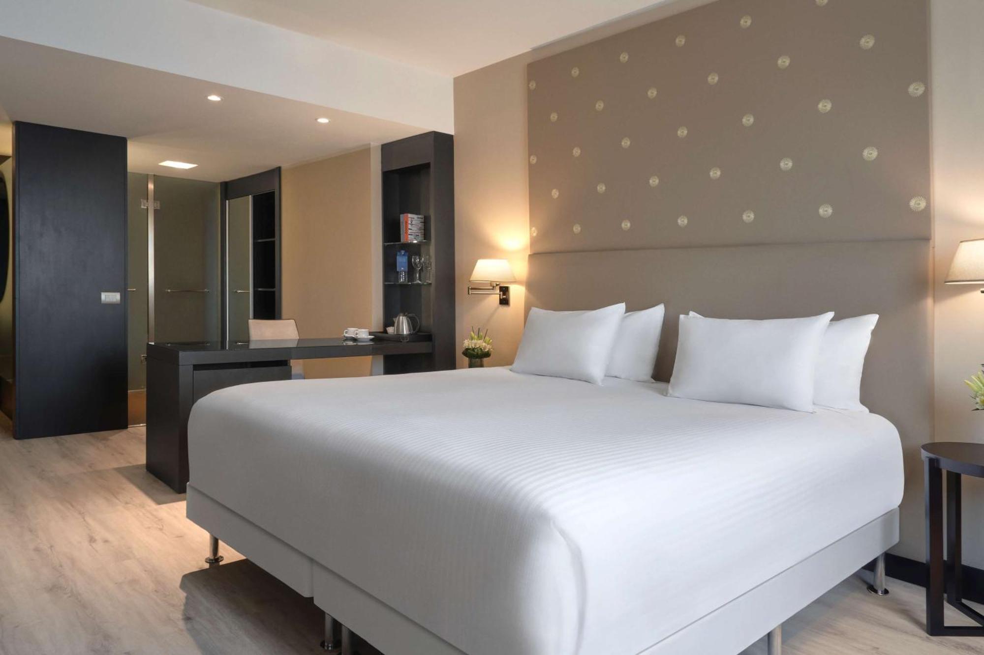 Hotel Nh Buenos Aires 9 De Julio Exteriér fotografie